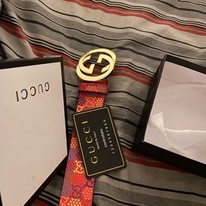 Gucci belt